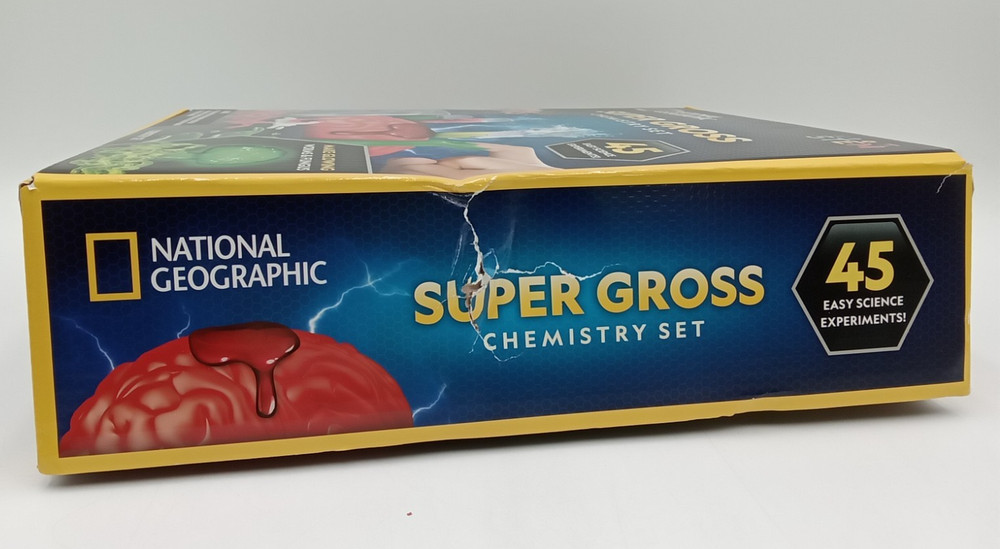 National Geographic Gross Science Kit 45 Gross Science Experiments, New Open Box