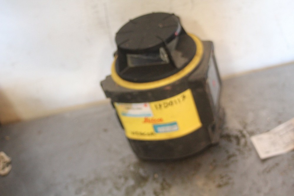 Leica Laser Level Rugby 810