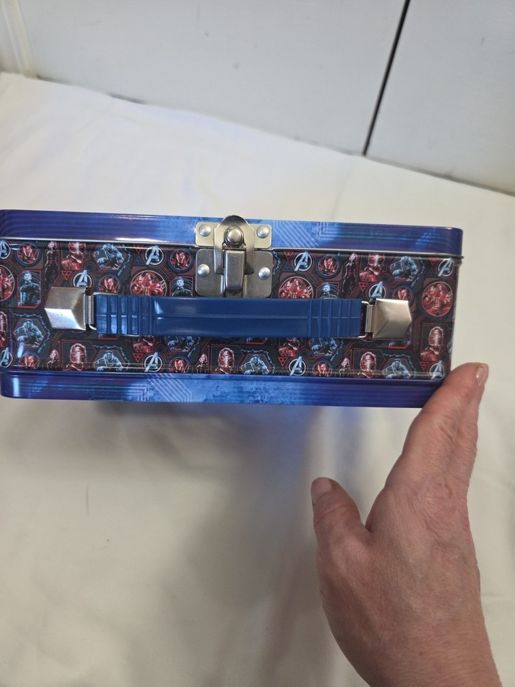 Marvel Avengers Infinity War Tin Lunch Box