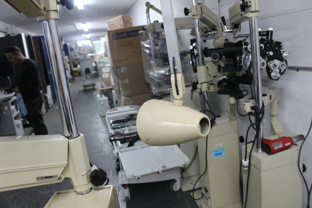 RELIANCE 7700 STAND