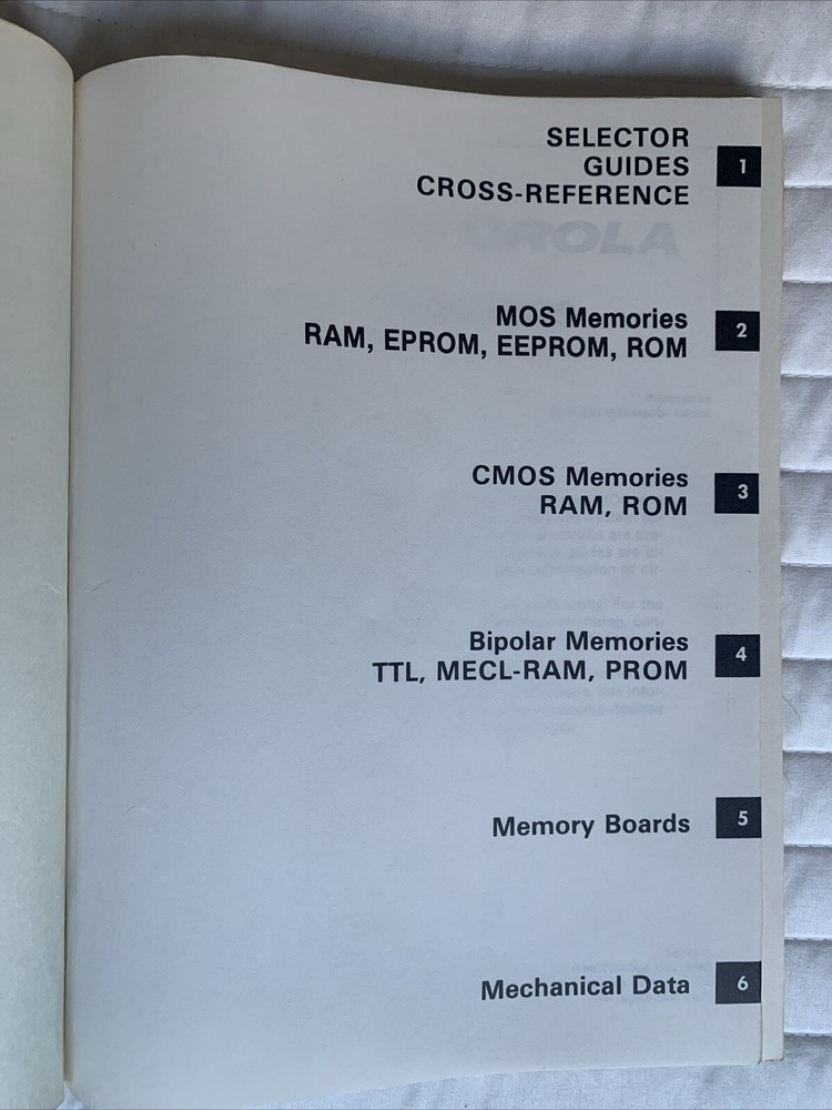 Vintage 1980 MOTOROLA Memory Data Manual