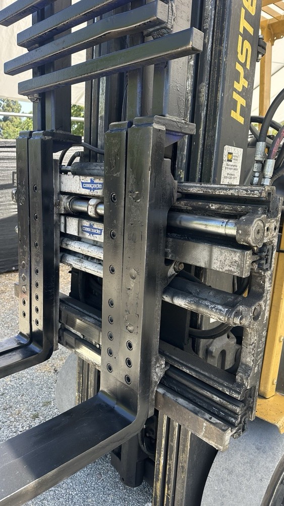 Hyster E60Z 6000LBS Forklift with CASCADE Multiple Load or Single-Double Pallet