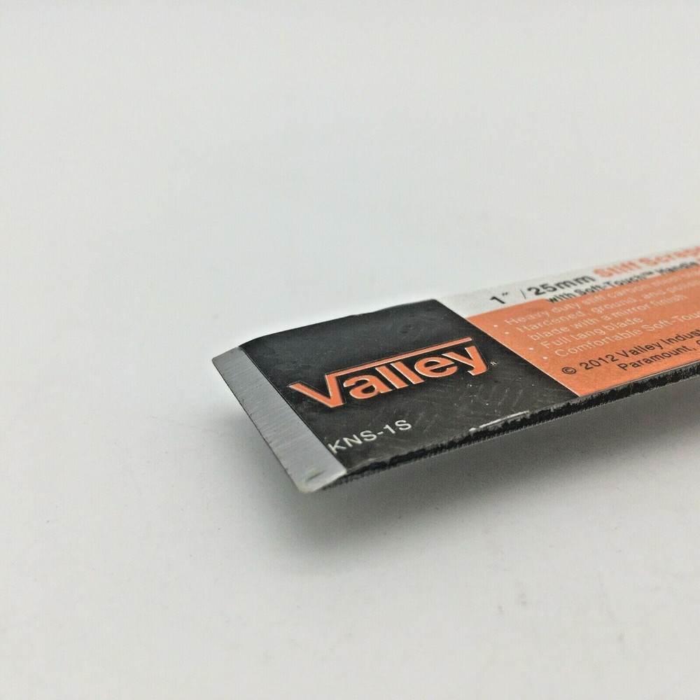 1” /25mm Stiff Scraper W/Softtouch Handle Valley Industries