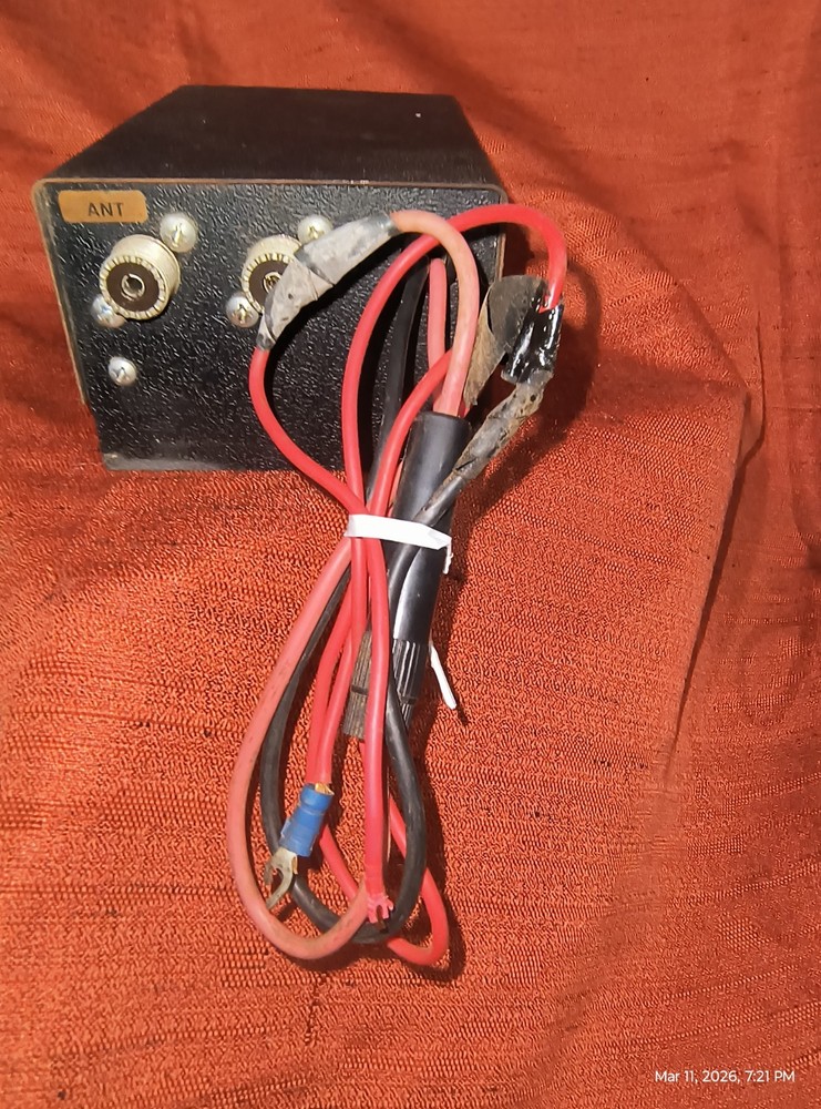 Silver Eagle 200 Linear Amplifier, Vintage, Powers On, Untested