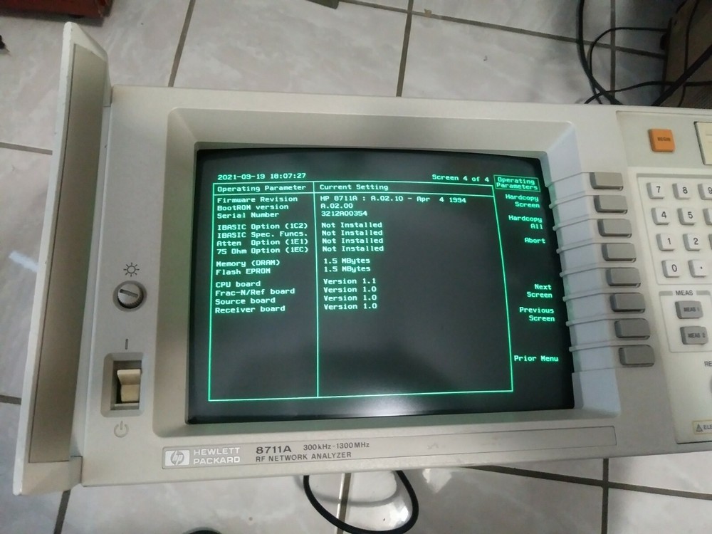 VNA HP AGILENT 8711A RF VECTOR NETWORK ANALYZER