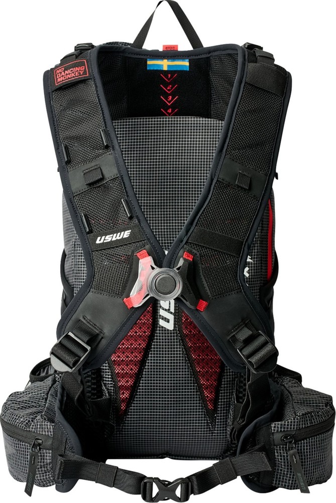 USWE 18L Daypack Rolltop Backpack Black