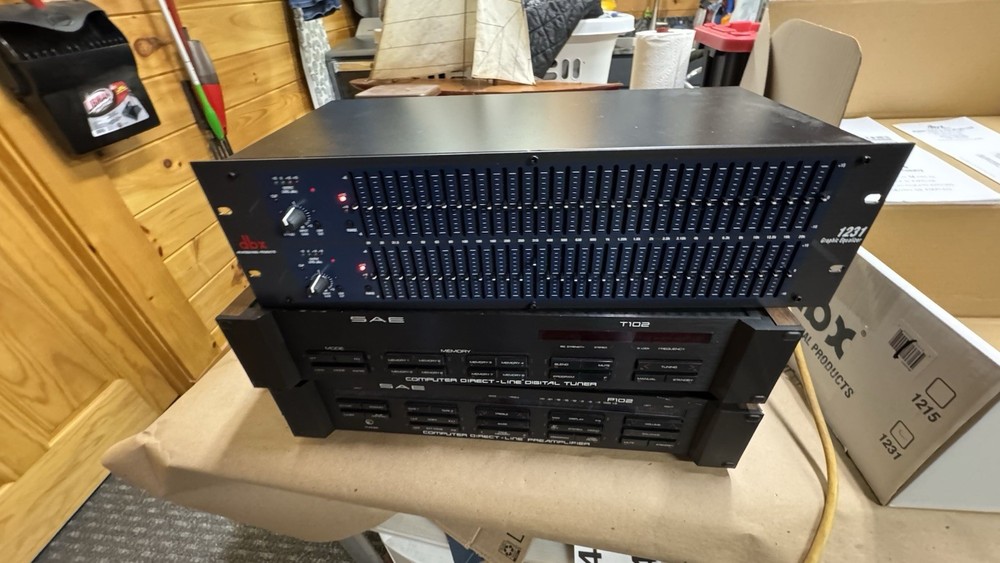 DBX 1231 Series Graphic Equalizer