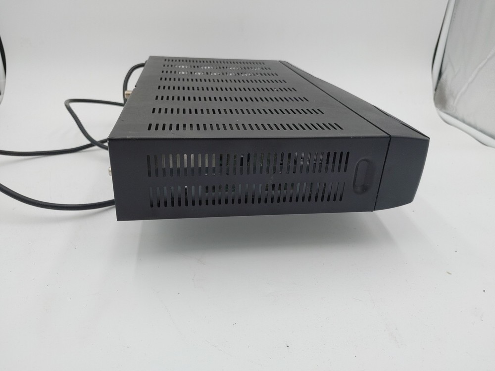 Good Condition Bell ExpressVu 2700A MPEG2 Digital Satelite Receiver Power Tested