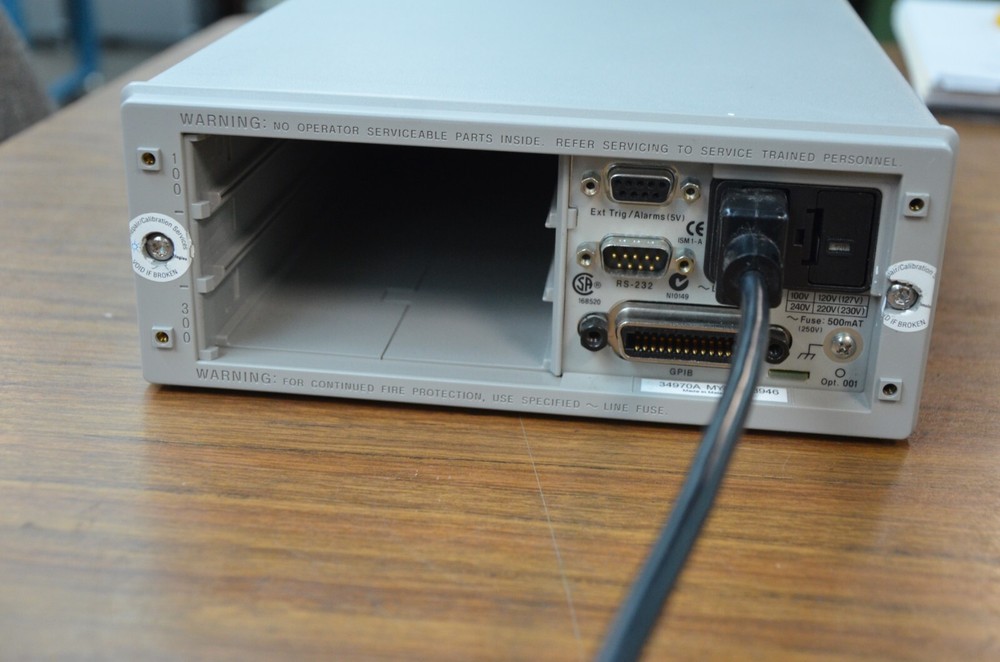 Agilent 34970A Data Acquisition Switch Unit MainFrame Non Working No Errors