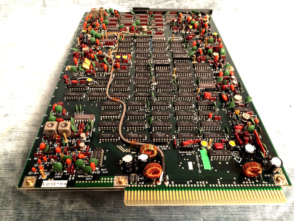 SONY BVT-2000 TIME BASE CORRECTOR CIRCUIT BOARD #11 MAIN CLOCK (CK-5) MAIN CLOCK