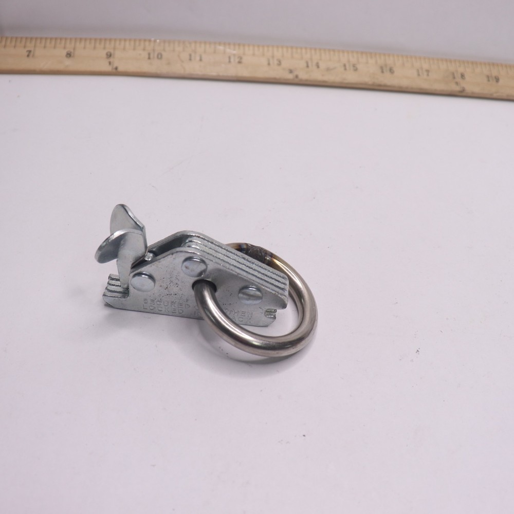 Keeper 2,000 lbs. Articulated E-Track Fitting