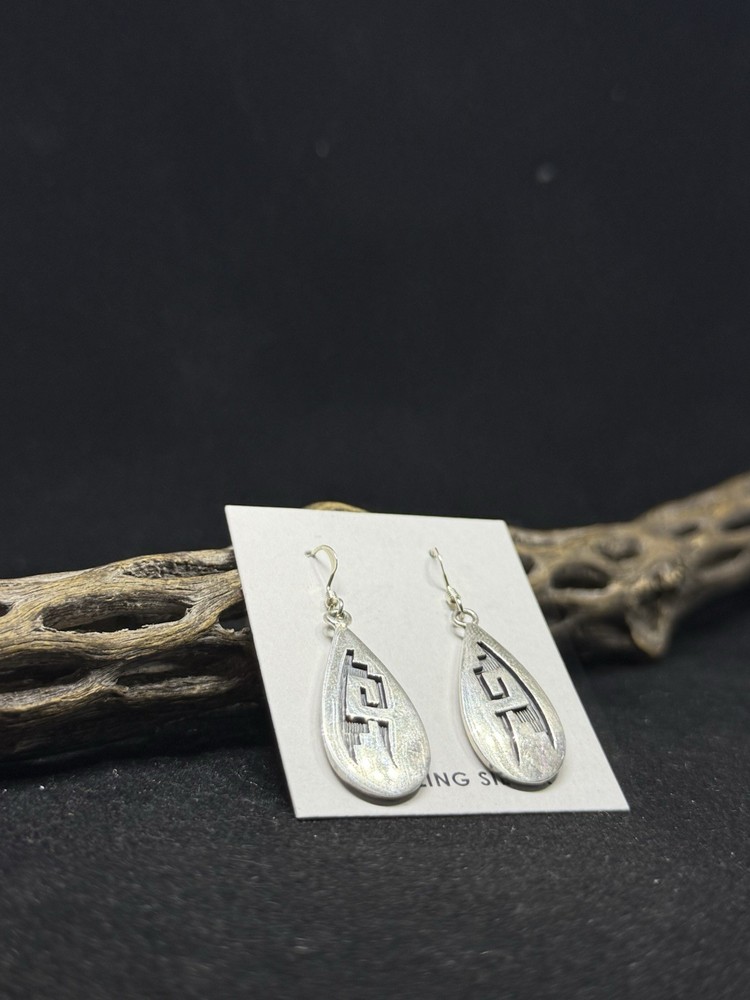 Handmade Native American Hopi Plain Sterling Silver dangle Earrings