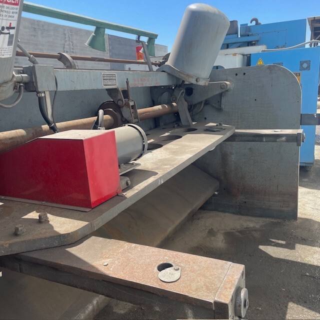 CINCINNATI MODEL 1810 MECHANICAL POWER SQUARING SHEAR