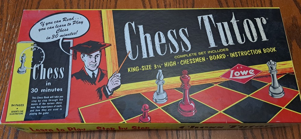 E.S. Lowe Chess Tutor Set with Board, Chessmen, Instruction Book