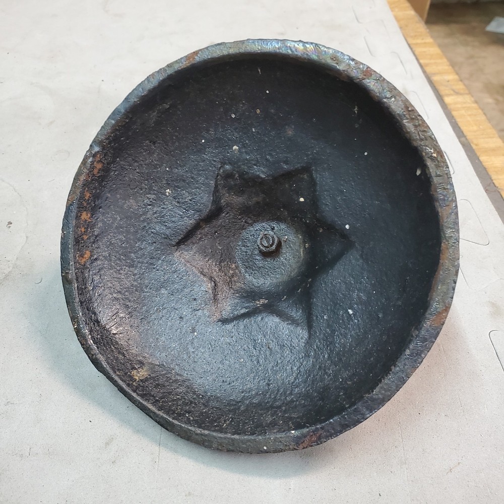 Garden Urn: Cast-Iron