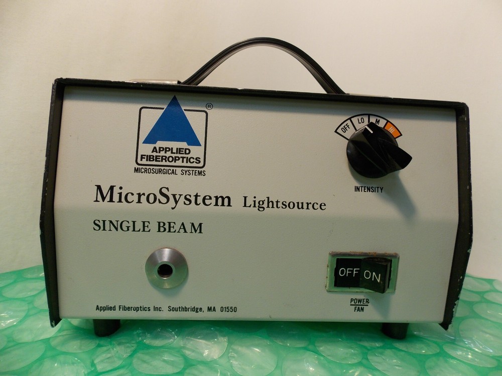 APPLIED FIBER OPTIC MICROSYSTEM LIGHT SOURCE 24 30 30 (LAM-1818)