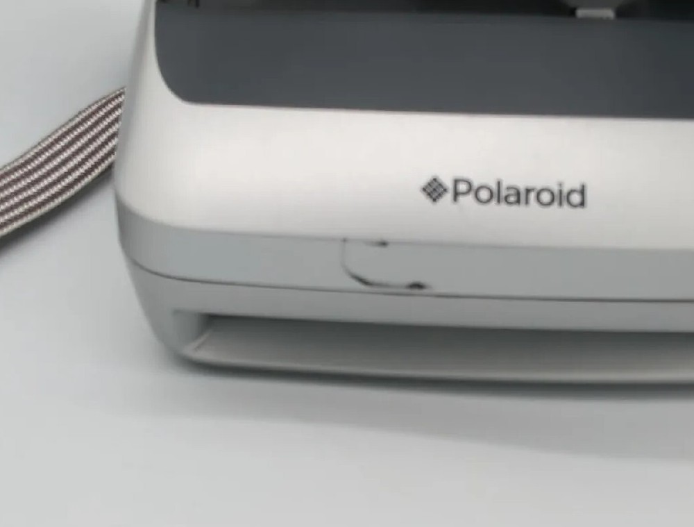Polaroid One 600 Classic Instant Camera Silver Instant Untested
