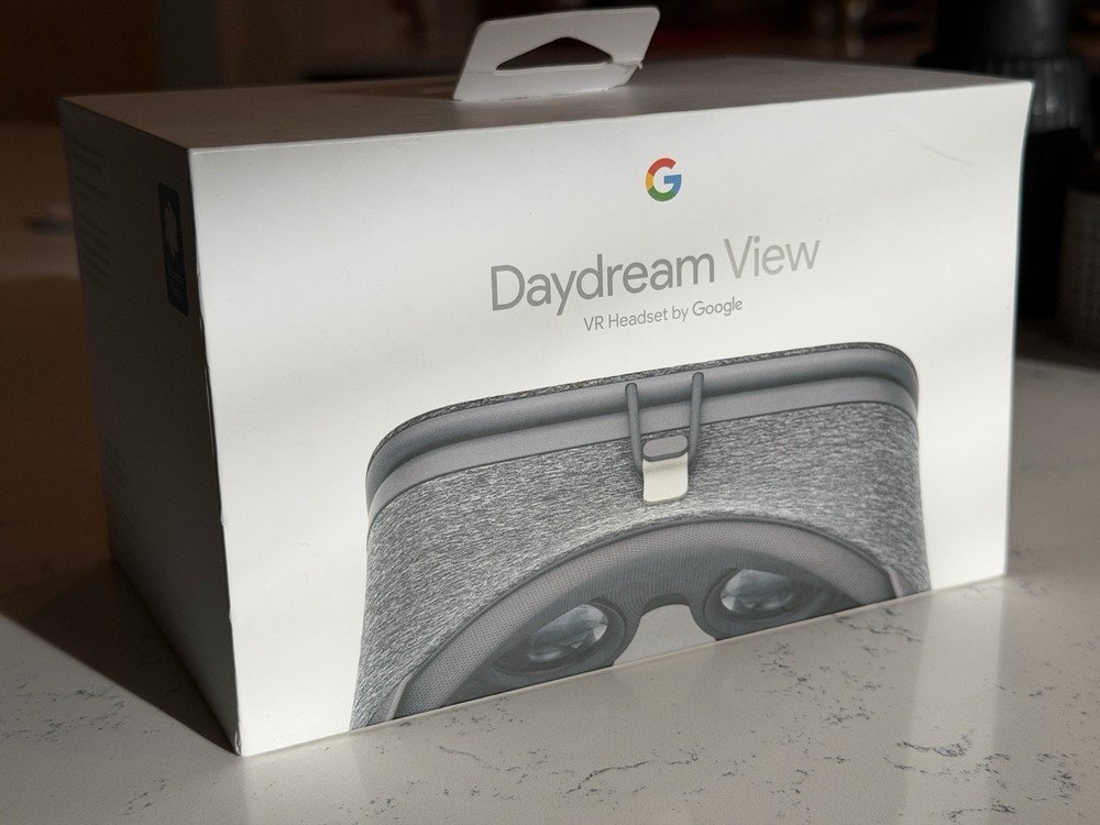 Google Daydream View VR Headset Slate