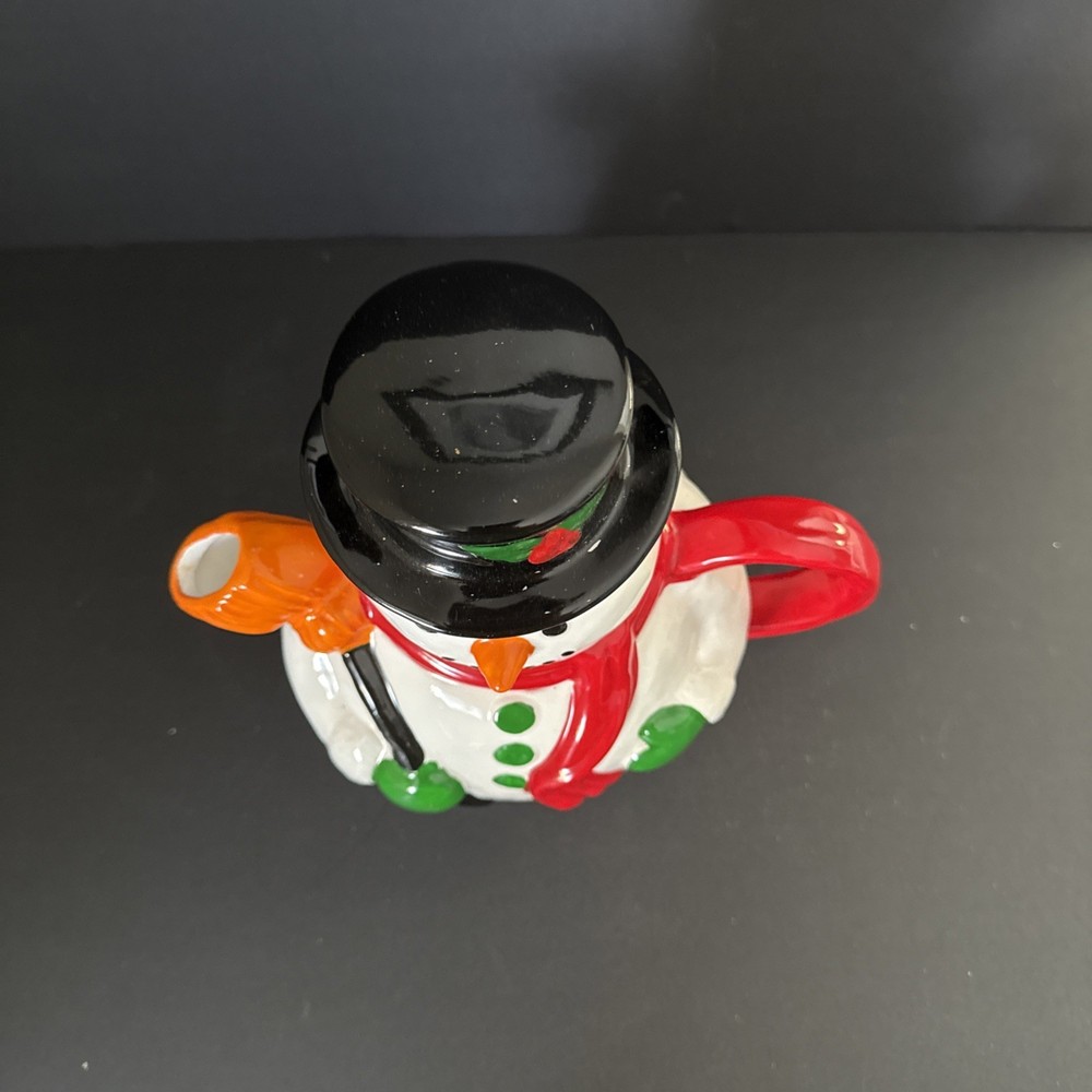 VINTAGE CERAMIC SNOWMAN TEAPOT/BEVERAGE SERVER