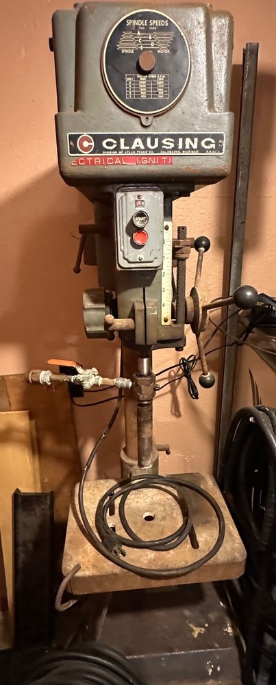 CLAUSING FLOOR MODEL 1641 DRILL PRESS with FLUID HEAD