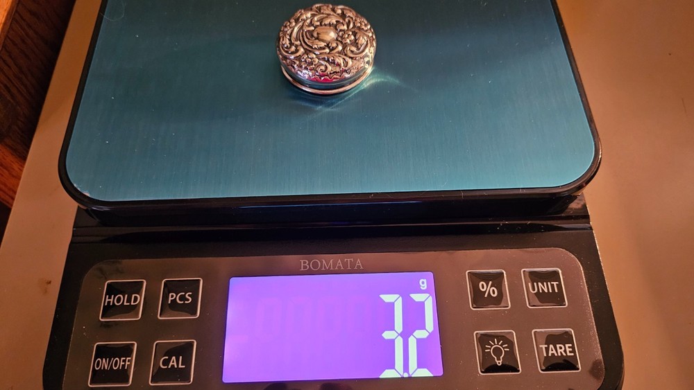Victorian sterling silver repousse dresser jar lid