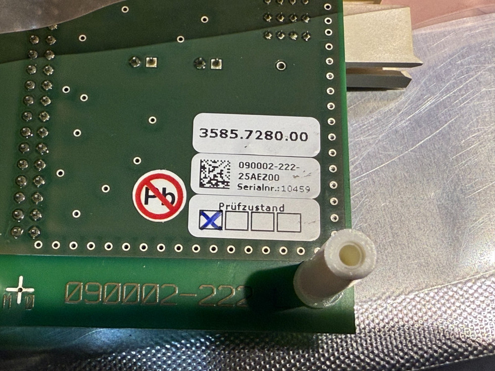 3585.7280.00 PCB Developer Breakout-Board 2 090002-222 Development