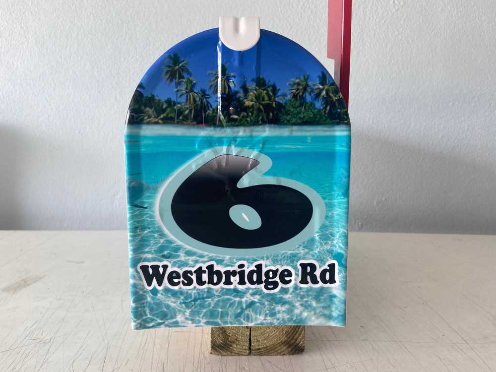 Aloha custom mailbox: Personalized Gift Idea