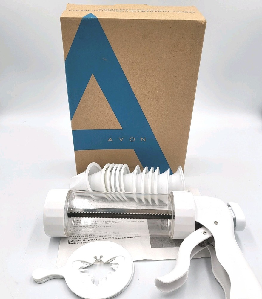 Avon Cupcake Decorator Tool Set - Tool Gun, 12 Decorator Tips, 6 Stencils w/ Box
