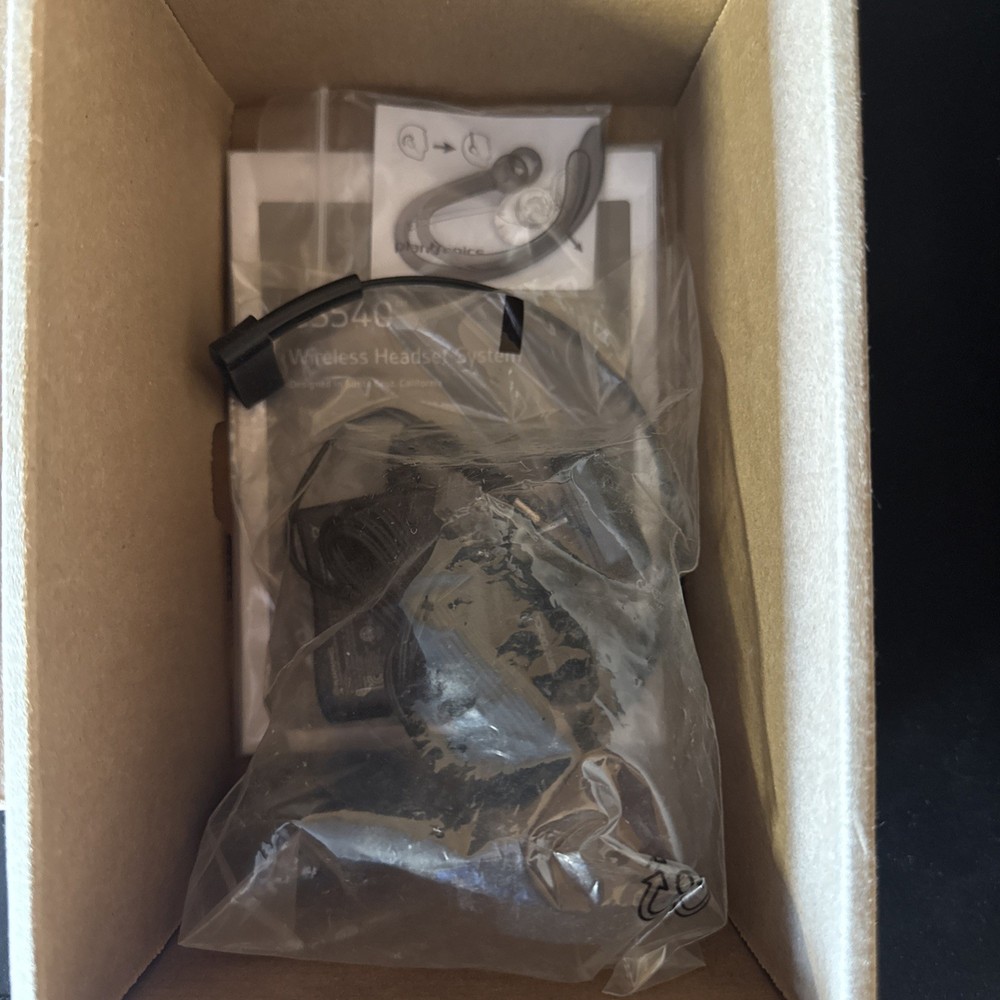 PLANTRONICS Poly CS540 Wireless DECT Headset Black New