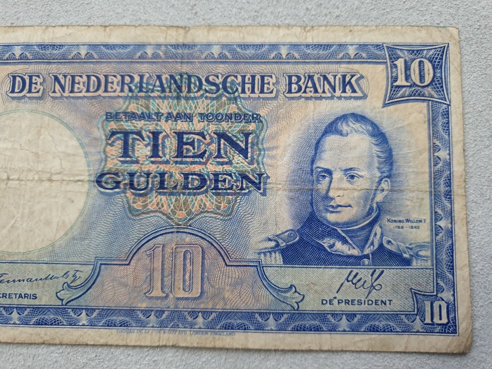 Netherlands 10 gulden 1945 banknote