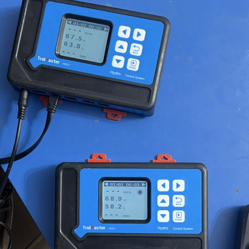 TrolMaster HCS-1 Includes 3-in-1 Temp/Humid/Photocell sensor Digital Controller