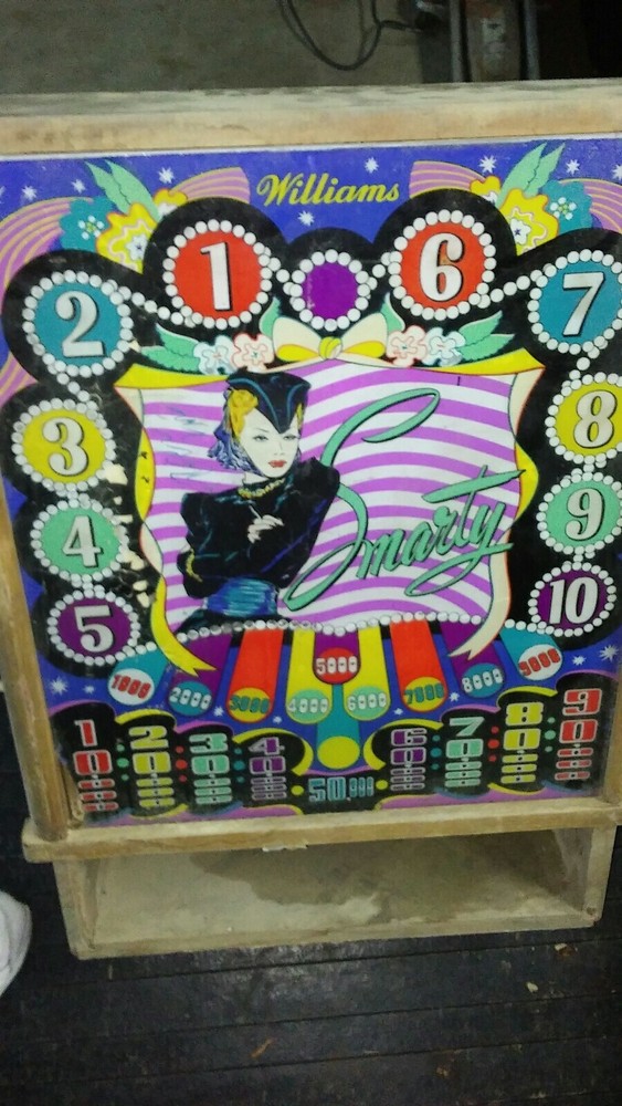 1946 ANTIQUE WILLIAMS ELECTRONICS SMARTY ARCADE SIZE PINBALL MACHINE.