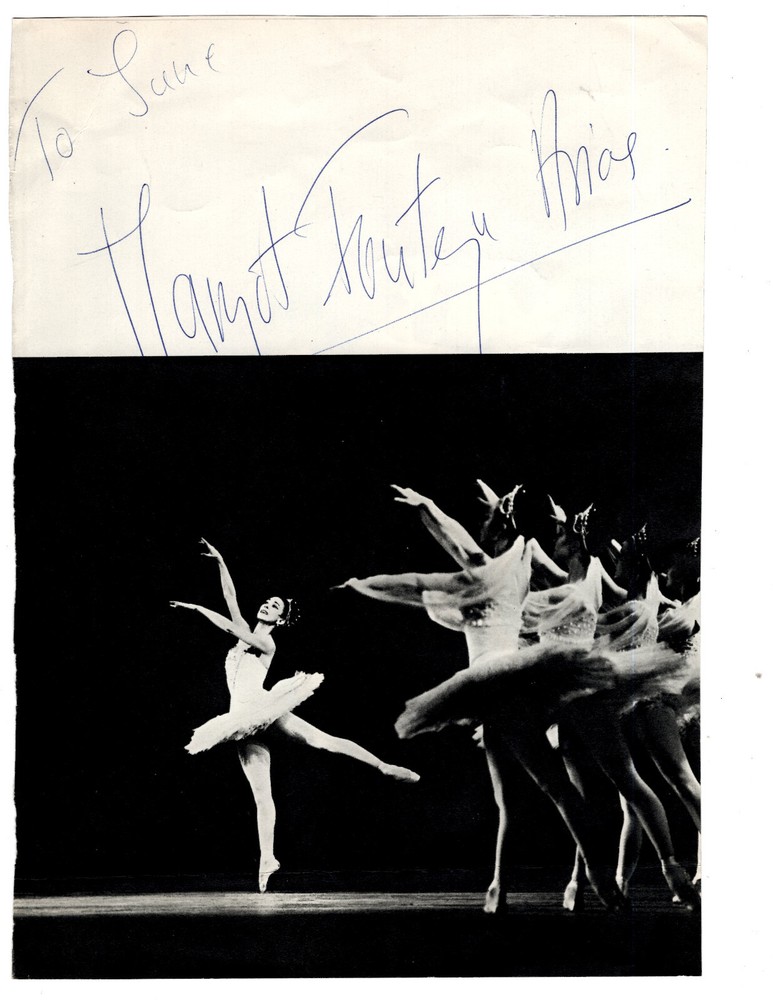 Margot Fonteyn Signed Display / Autographed Ballet Dancer