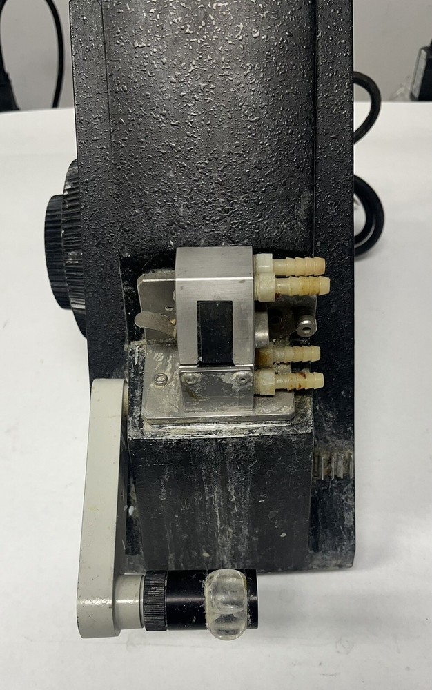 American Optical 10450 ABBE Refractometer