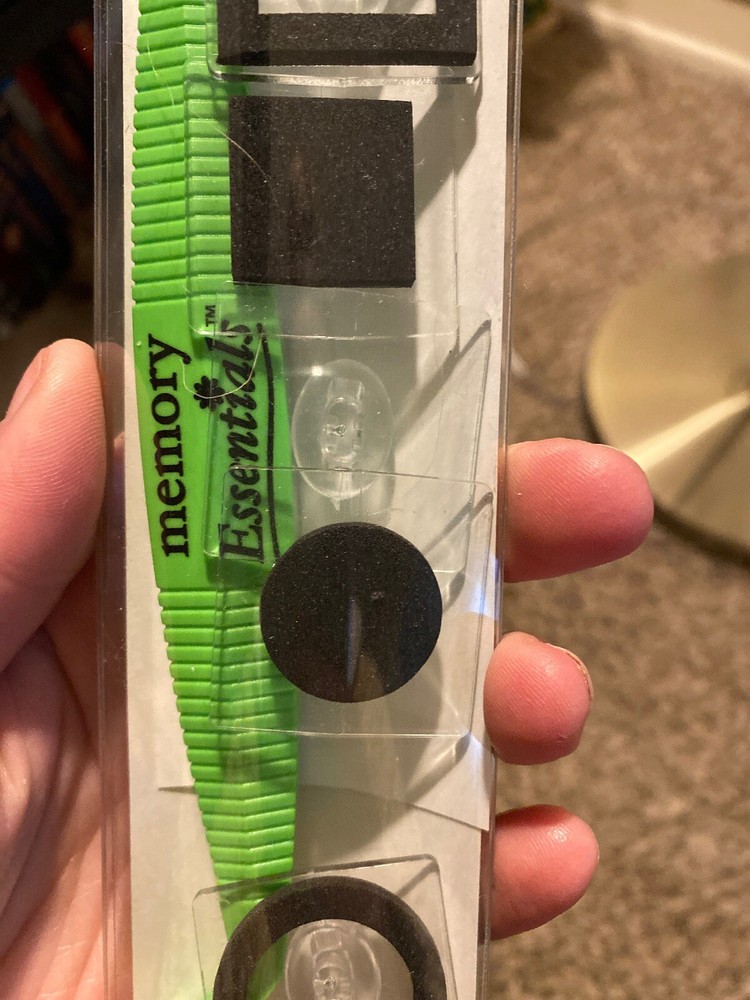 Memory Essentials Terrific Tool And Tips For Stamping & Scrapbooking