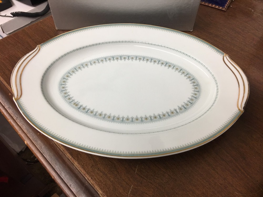 Noritake Maya 13-7/8" Serving Platter