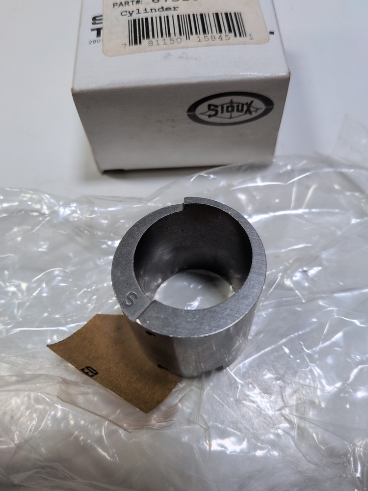Sioux Tools Part # 67510 Cylinder New Opened Box