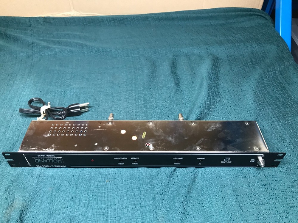 Holland Electronics HM-55 Commercial Modulator