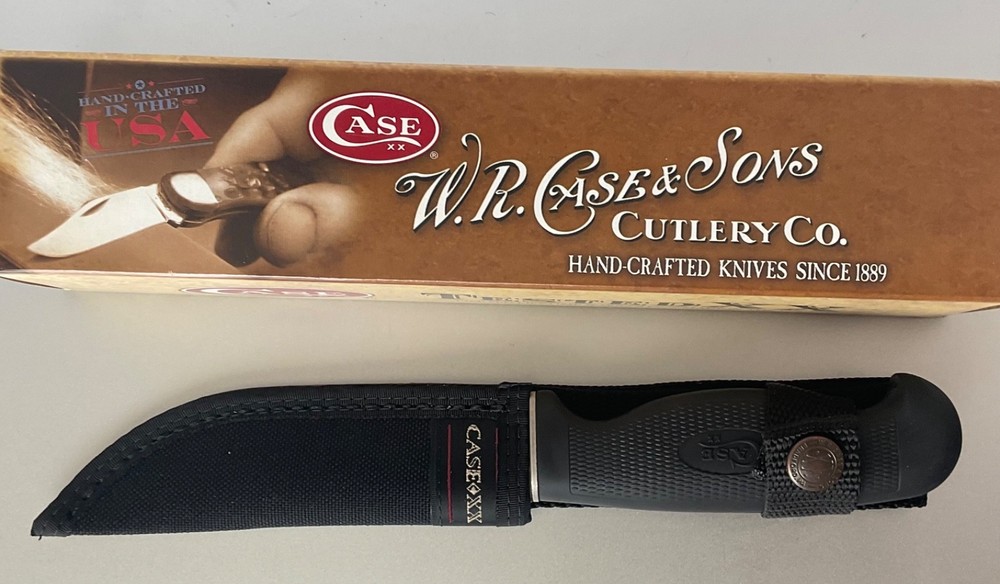 Case Knife Fixed Blade Lightweight Hunter with Sheath 00592