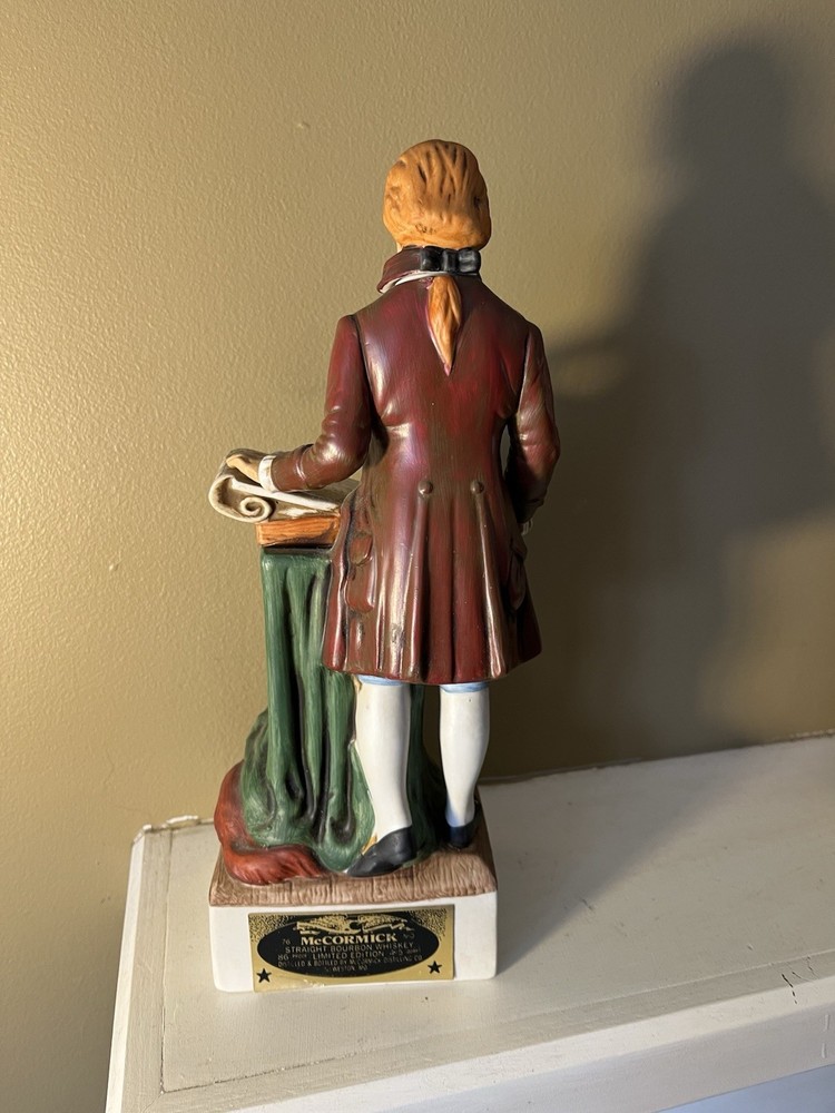 Thomas Jefferson Decanter Empty McCormick Distillery American Porcelain