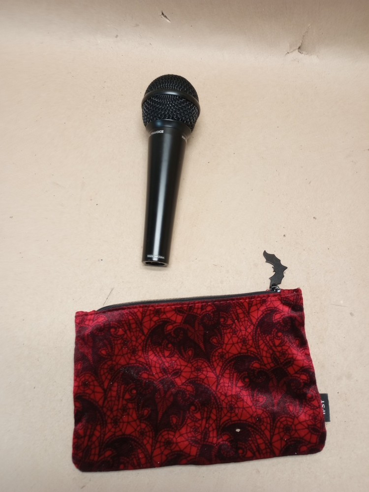 Behringer XM1800S Ultravoice Dynamic Microphone