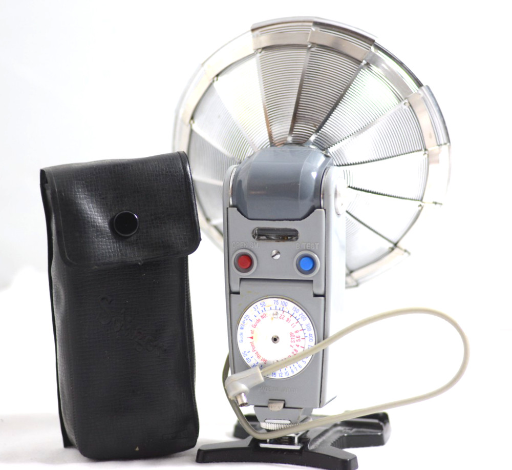 VINTAGE SOLIGOR BL DELUXE THREE WAY CAMERA FLASH (EXCELLENT)