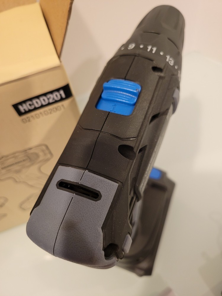 Hammerhead 20v 3/8" Drill/ Driver Kit Model:hcdd201 EUC