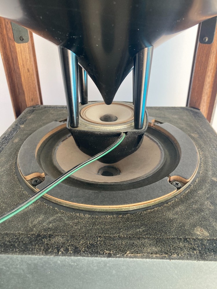 Sansui SF-1 Speaker. Two Way Three Drivers.*VINTAGE!*