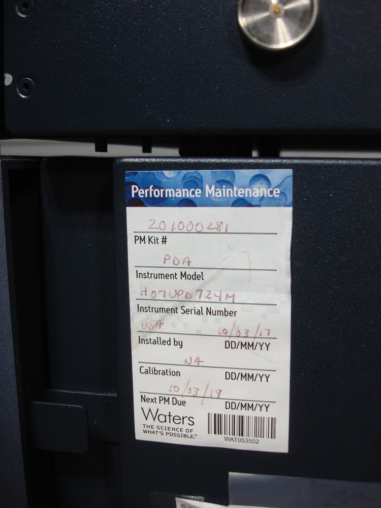 Waters Acquity UPLC System PDA TQ Detector Sample Manager Binary Solvent