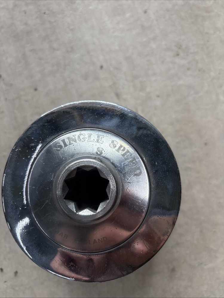 Lewmar 8 Single Speed Boat Winch