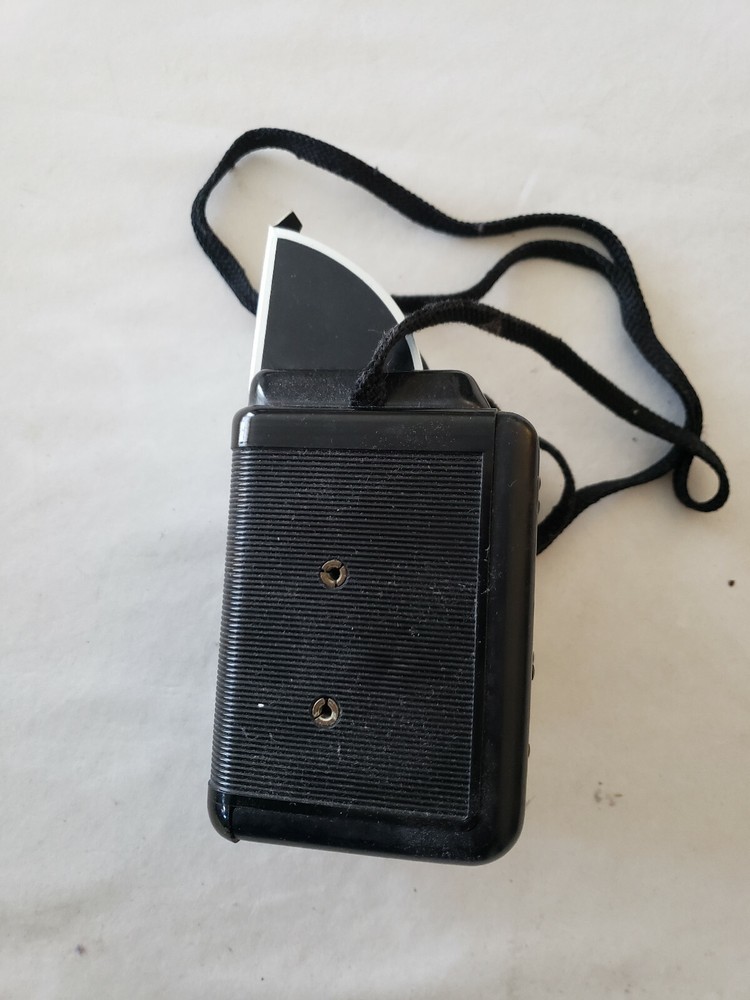Argus 75 75MM Camera Strap not tested collectable camera