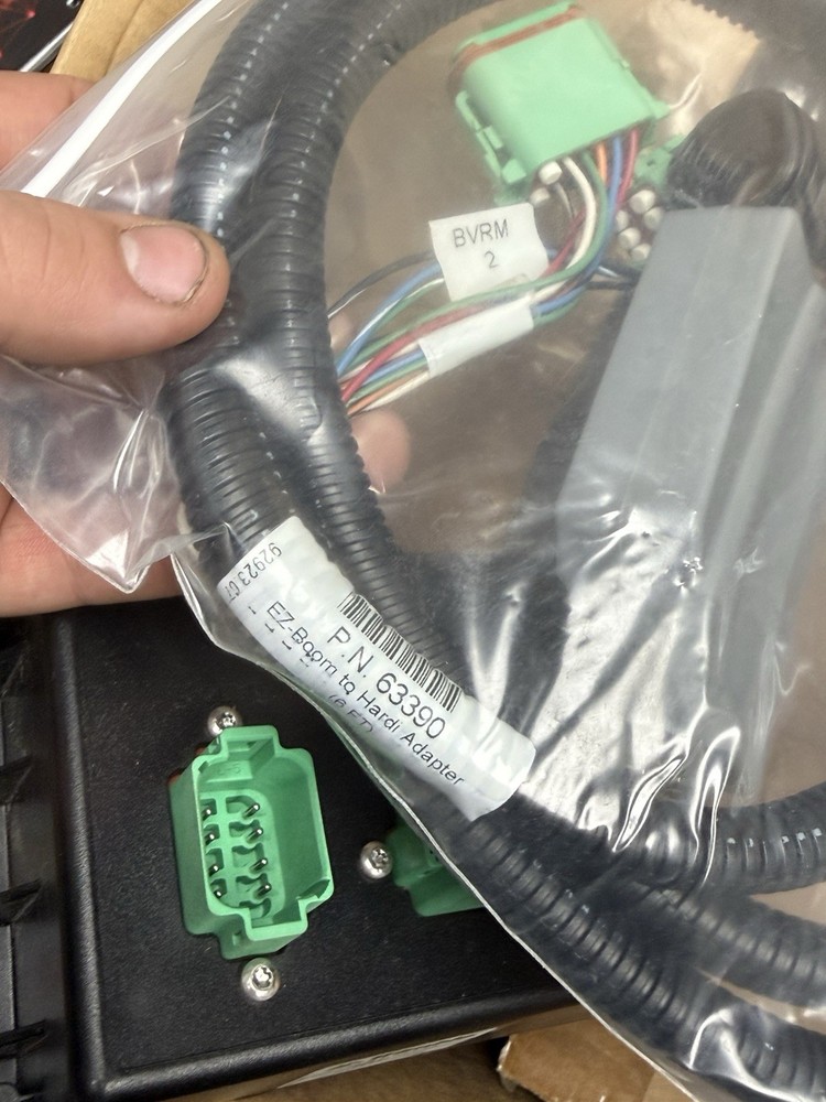 Trimble Boom Valve Relay Module Kit- Includes Cables