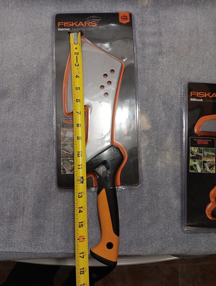 Fiskars Hatchet Large With Hook & Sheath