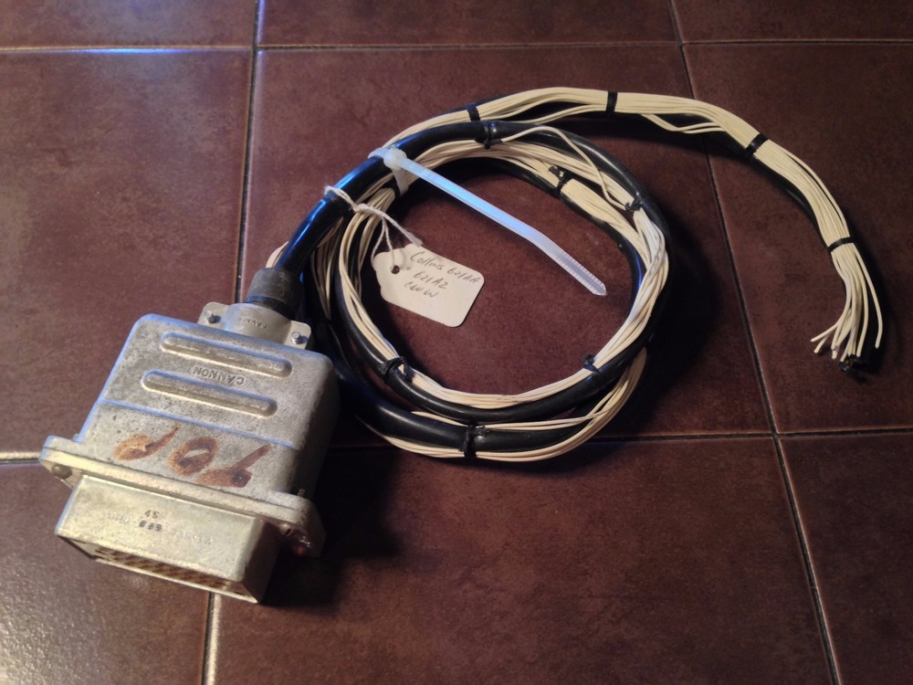 Collins 621A2 and 621AA Connector with wires